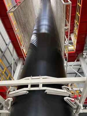 Αντοχή σε διάτρηση 20N Γεωμεμβράνη HDPE που προσφέρει επιμήκυνση κατά τη θραύση 700 τοις εκατό και αντοχή σε σχίσιμο 25KN ανά μέτρο