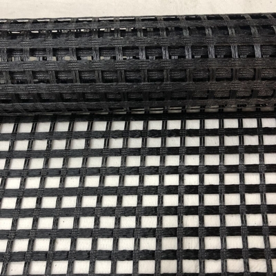 Μαύρο φίμπεργκλας Geogrid πλέγματος επίγειας σταθεροποίησης για το πεζοδρόμιο τσιμέντου