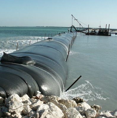 Geotextile ελέγχου πλημμυρών τσάντες για την εκβάθυνση της κατασκευής αναχωμάτων μηχανισμών