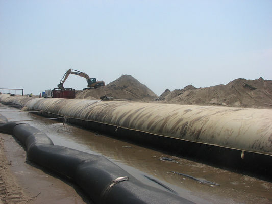 Geotextile dewatering tubes filled with black sand for cofferdams, land reclamation, offering high temperature resistance and performance