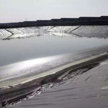 Ανθεκτικό υδρογονάνθρακα HDPE Geomembrane Liner Γεωργική Φάρμα Liner λίμνης για την ασφαλή αναπαραγωγή υδατοκαλλιέργειας