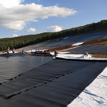 Επένδυση γεωμεμβράνης HDPE για δεξαμενές αποθήκευσης αγροτικού νερού