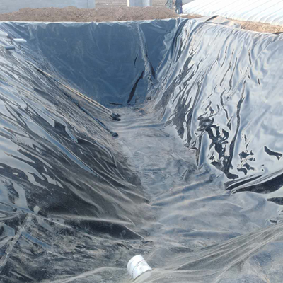 Αεριοστεγή επένδυση γεωμεμβράνης HDPE για κάλυμμα αγροτικού χωνευτήρα βιοαερίου