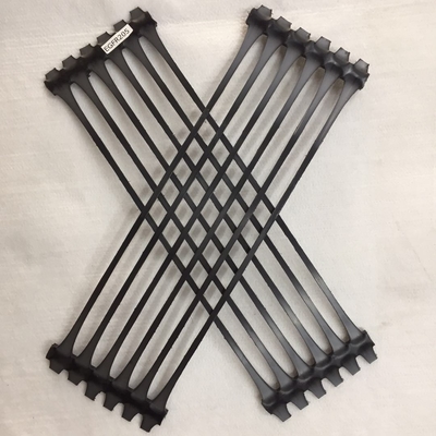 HDPE PP πλαστικό Geogrid πλέγματος Uniaxial πλέγμα εδαφολογικής σταθεροποίησης Geogrid καθολικό
