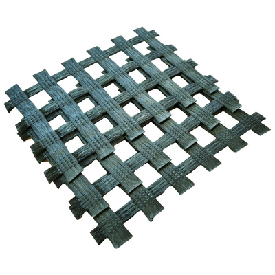 Μαύρο πλεκτό ύφασμα 25KN 50KN 100KN Geogrid φίμπεργκλας για το δρόμο διατηρώντας τοίχων