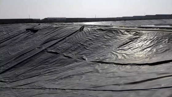 Υπόγειο αδιάβροχο HDPE σκάφος της γραμμής Geomembrane 4mm υλικών οδόστρωσης